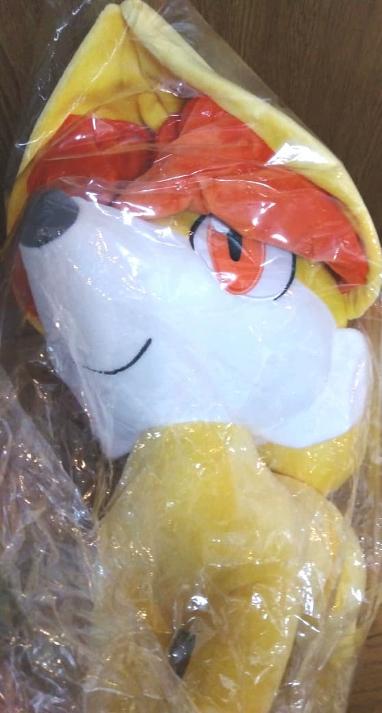 ポケモン　ぬいぐるみ　フォッコ　等身大　202307092123