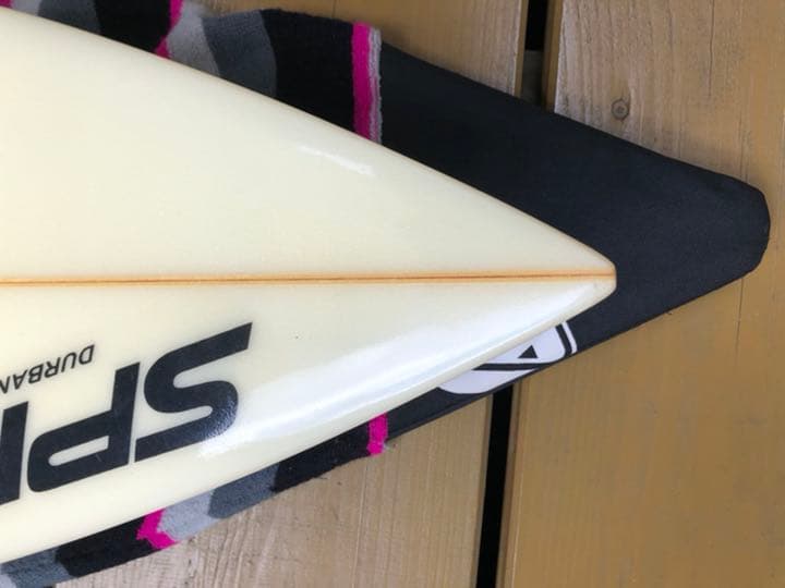 送料込み！サーフボード  6.2ft カバー付き