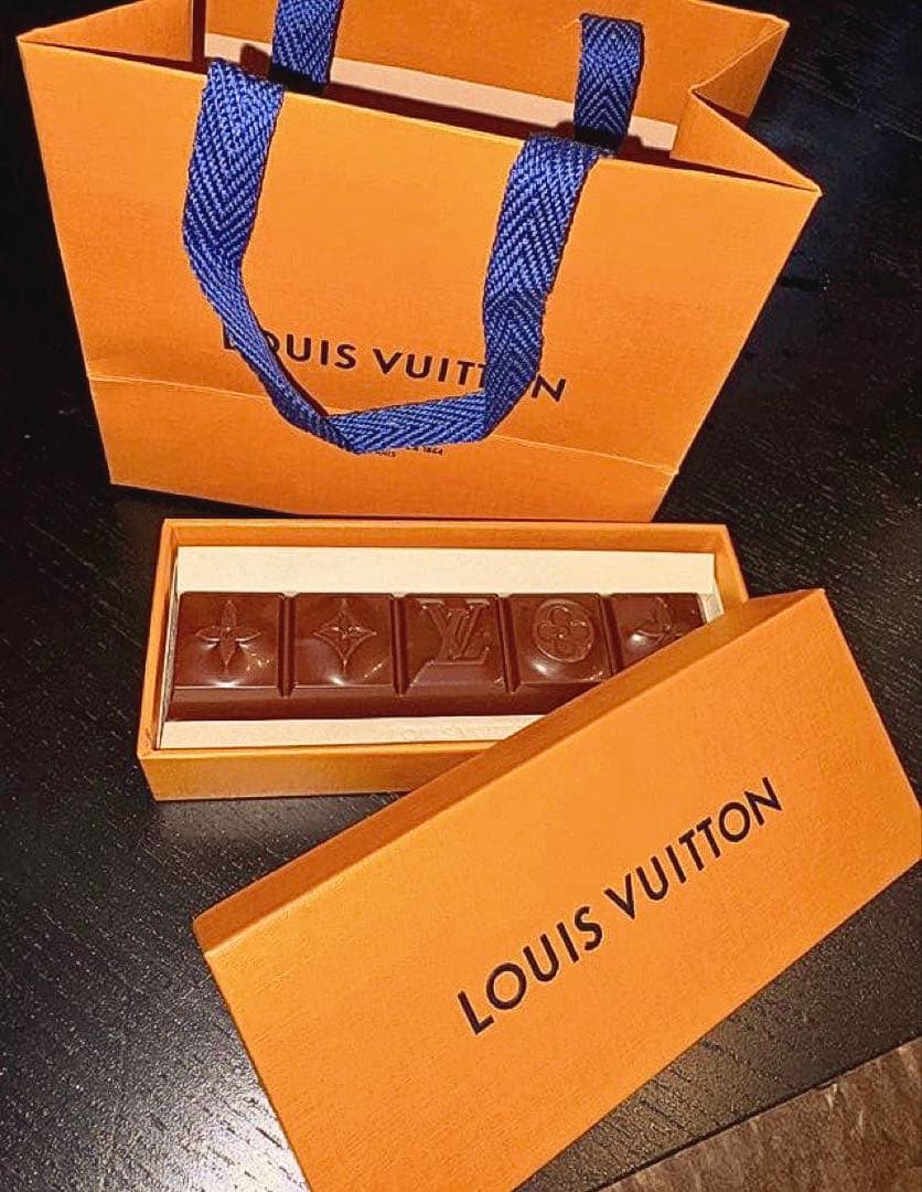 菓子 LOUISVUITTON\"VALENTIN\"CHOCOLATBARRE 2026