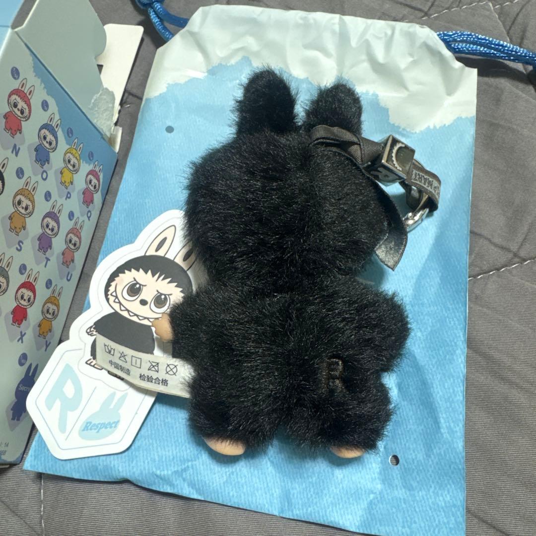 POPMART PIN FOR LOVE ぬいぐるみ ラブブ イニシャル　R r