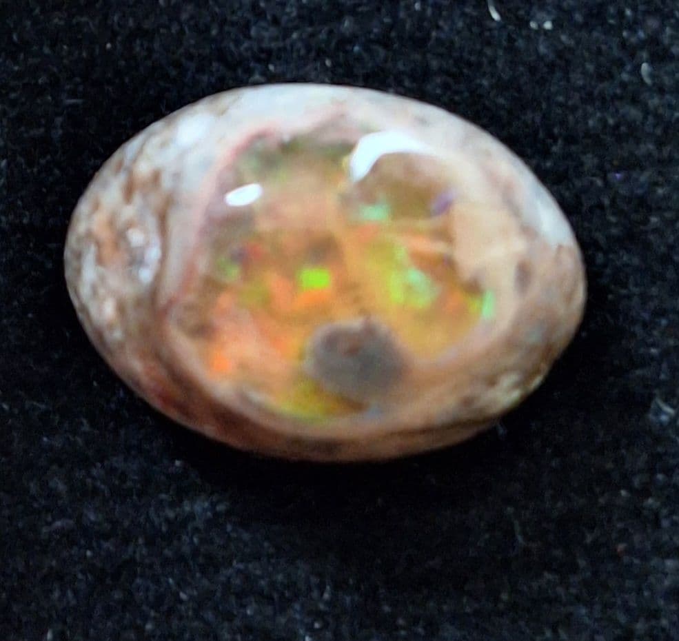 コスモが燃えるカンテラオパール