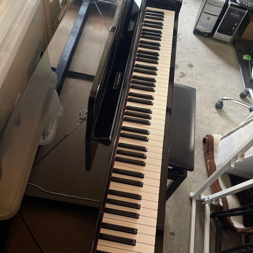 Yamaha デジタルピアノ ブラック 椅子付き　札幌