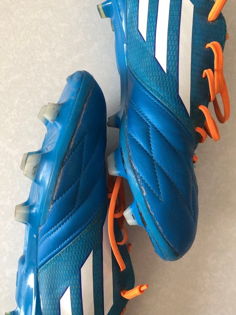 中村俊輔選手着用モデル！　サッカースパイク　アディゼロf50 レザー 26cm