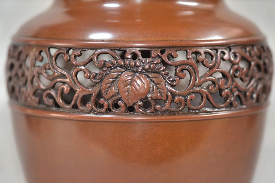 値下げ勝雲造　池坊、唐銅金属　薄葉田、花器　【極上品】花道　共箱