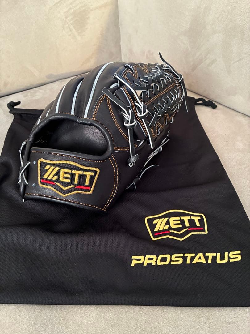 ZETTプロステイタス硬式内野手用グラブ
