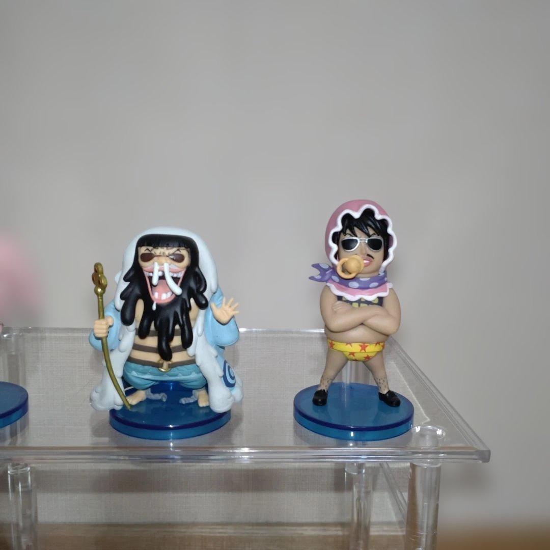 ワンピース　ワールドコレクタブルフィギュア　ドン・キホーテファミリー