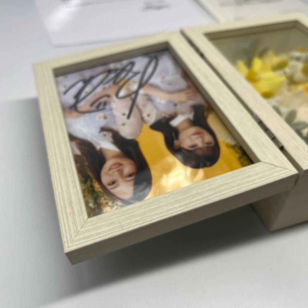 乃木フェス　岩本蓮加　直筆サイン　フラワーボックス　梅澤美波