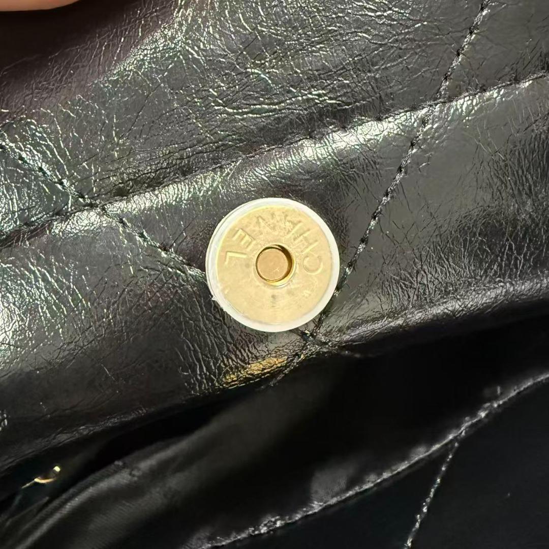 希少✨ 状態良好 ブラック cHaNeL✨サコッシュ パール付き