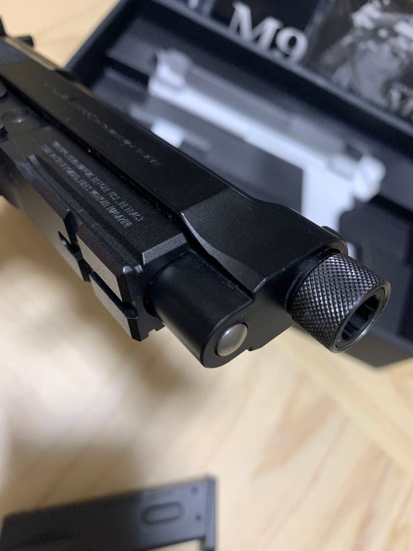 概ね美品　東京マルイM9A1ベレッタ ガスブローバック　可変ポップ　カスタム品