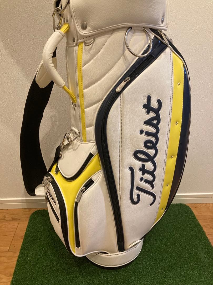 n*.様 タイトリスト　キャディバック　CB631 黄色