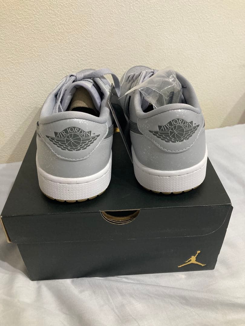 AIR JORDAN 1 LOW G（gray）