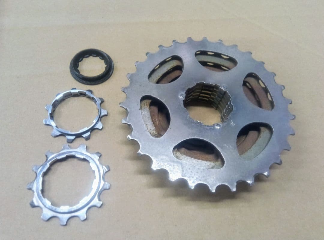 SHIMANO FH-RM40-8　 24インチ 完組ホイール　オマケ付き