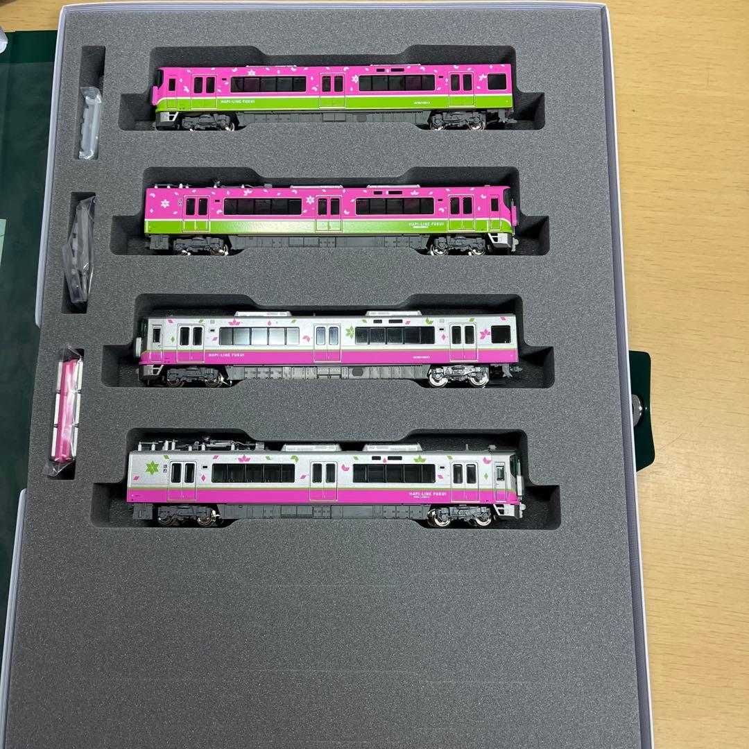 @かっちゃん KATO ハピラインふくい　521系4両セット