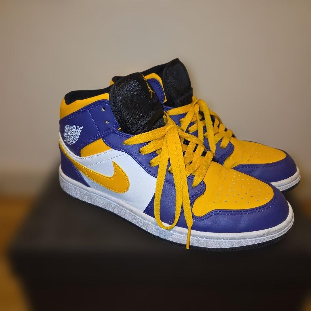 バスケットボールシューズ ハイカット 紫/黄色