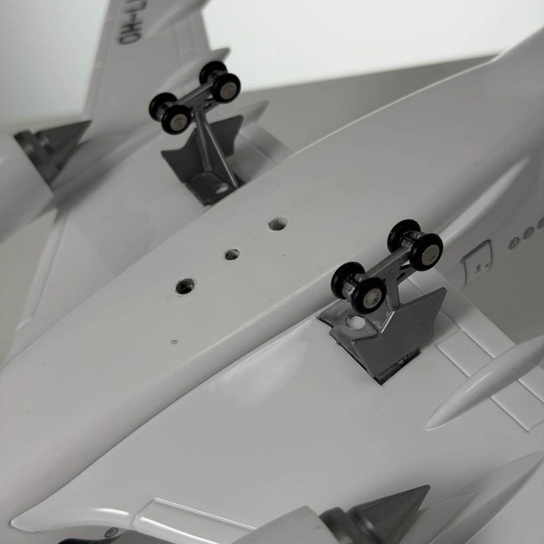 FINNAIR フィンエアー フィンランド航空 飛行機　モデル 模型 スタンド