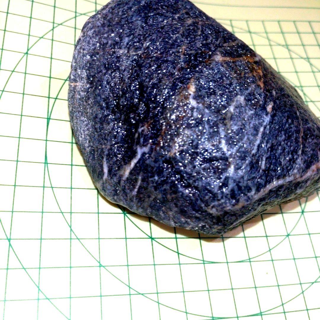 糸魚川産?黒翡翠