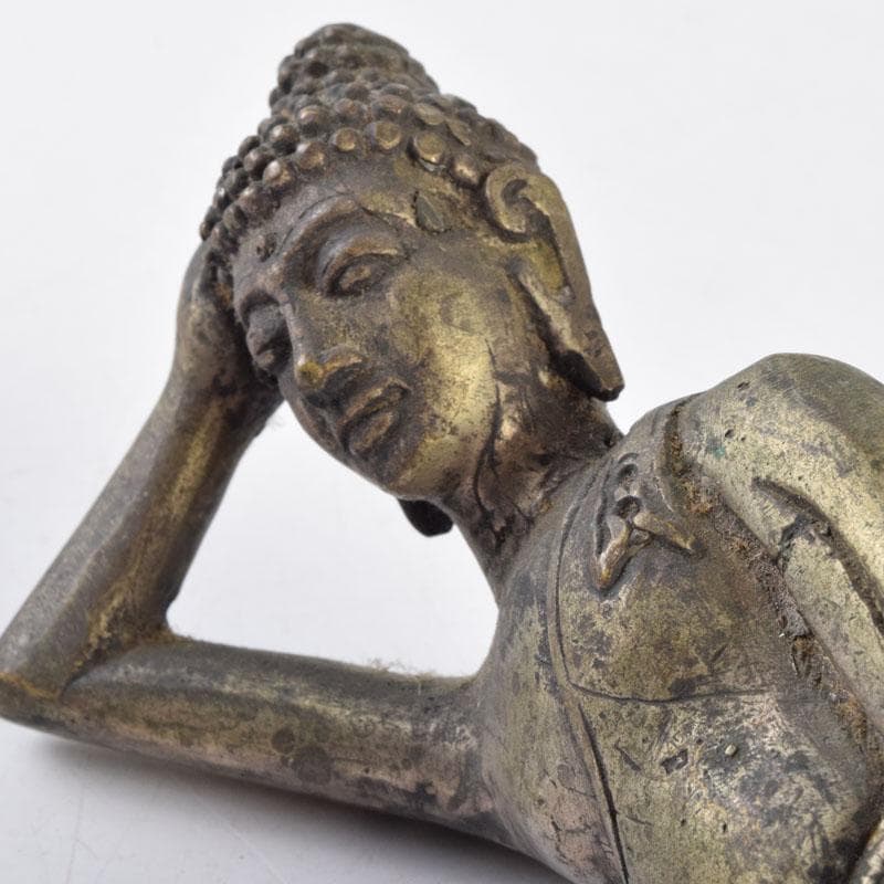 仏教美術　古銅　涅槃像　寝釈迦像　仏像　置物　N　8702