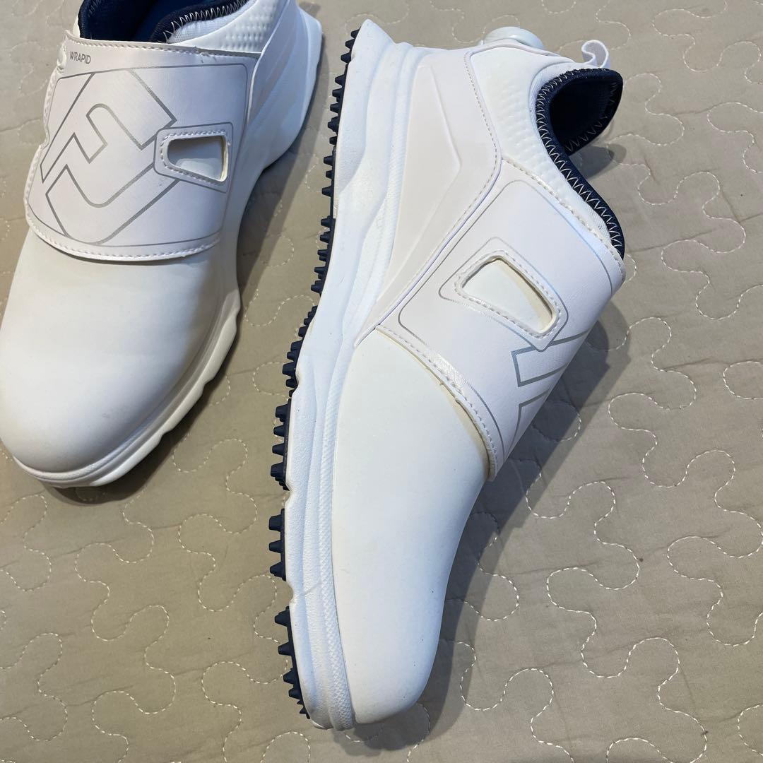 激安最終！新春セール！激安新品！FJゴルフシューズ ホワイト25.5