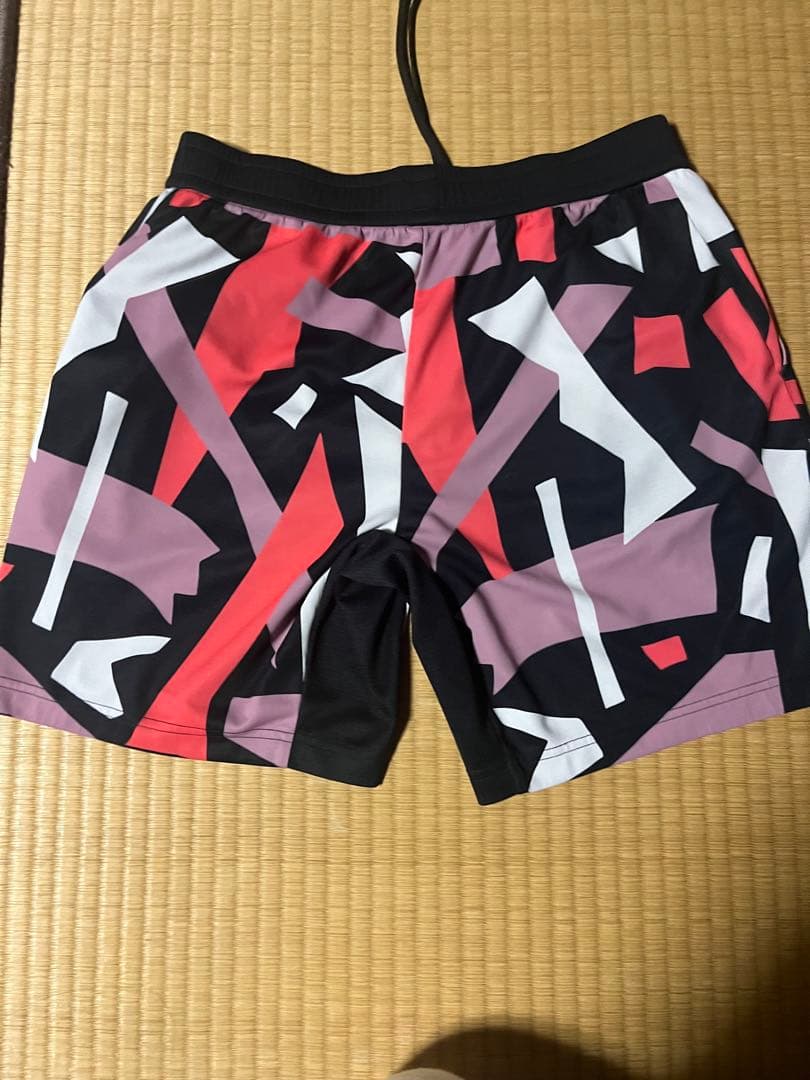 バドミントン柄パンツ