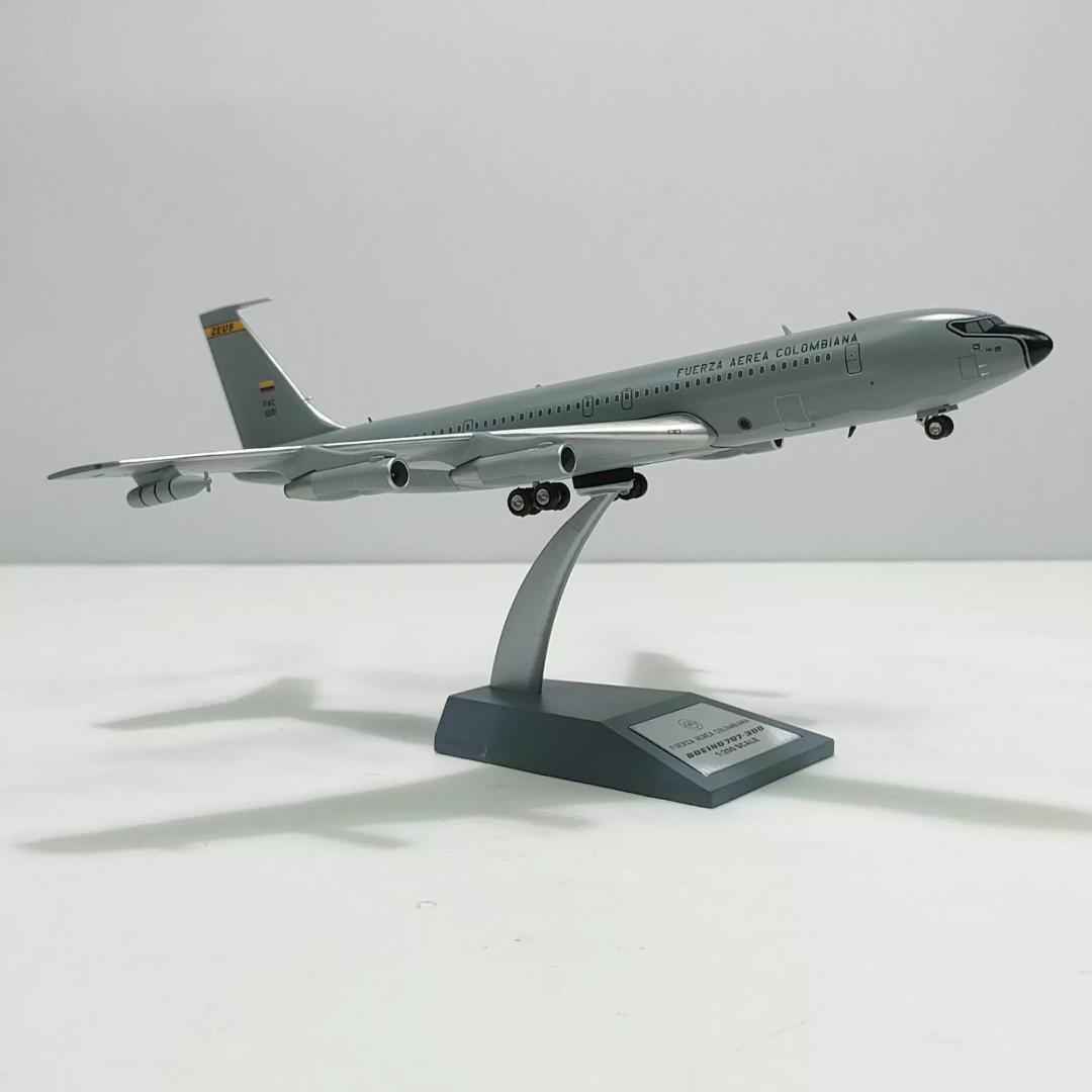 航空機・ヘリコプター INFLIGHT200 FUERZA AEREA 707-300