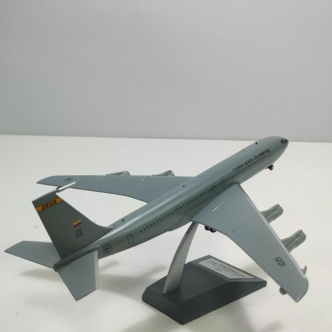 航空機・ヘリコプター INFLIGHT200 FUERZA AEREA 707-300