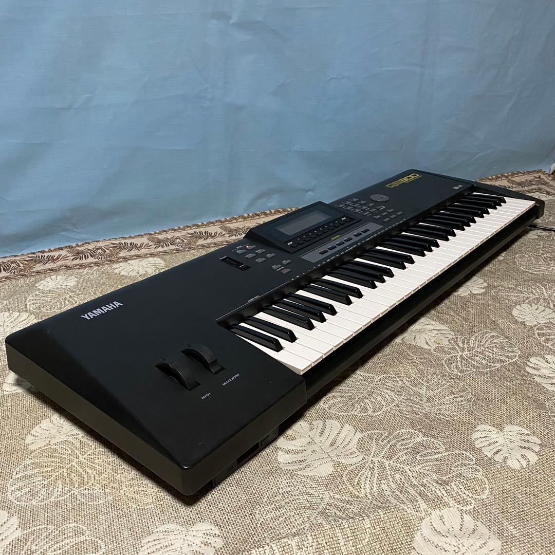 【訳あり】YAMAHA シンセサイザー QS300 ハードケース付