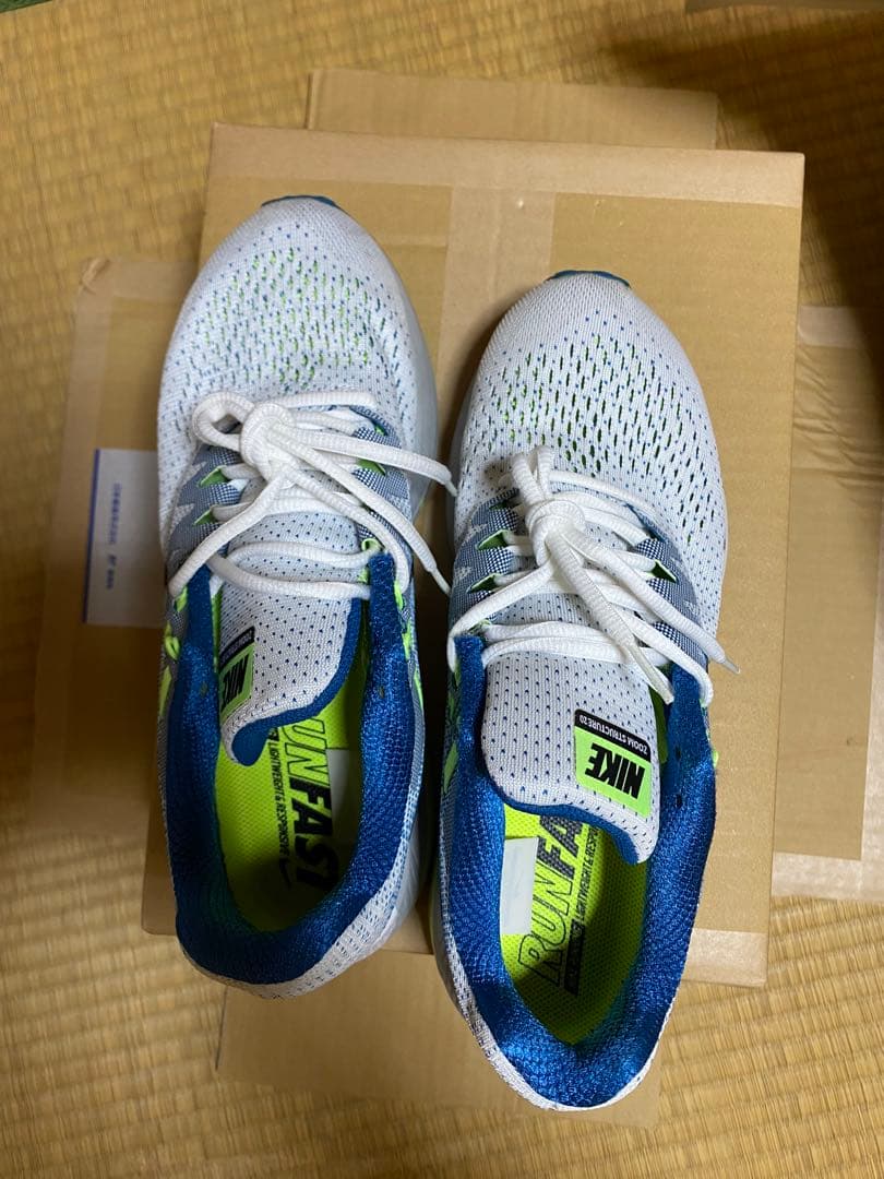 ナイキ　エアズームストラクチャー20 ホワイト/ブルー