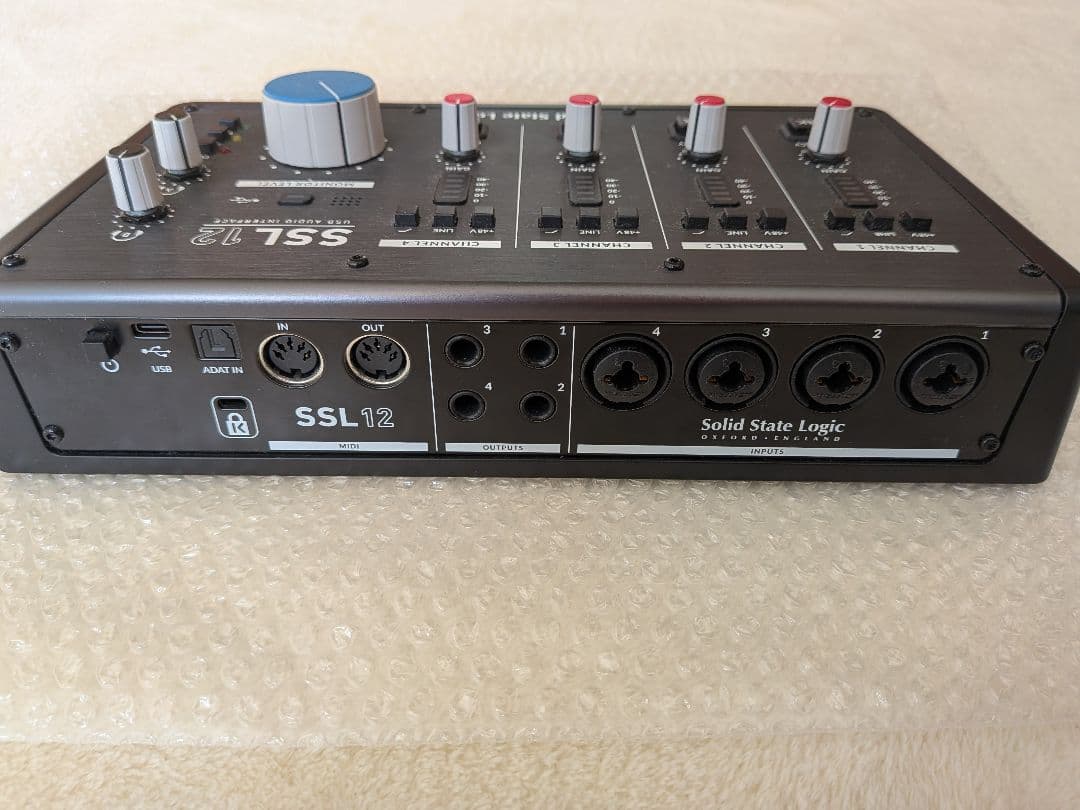 SSL12 USBオーディオインターフェイス