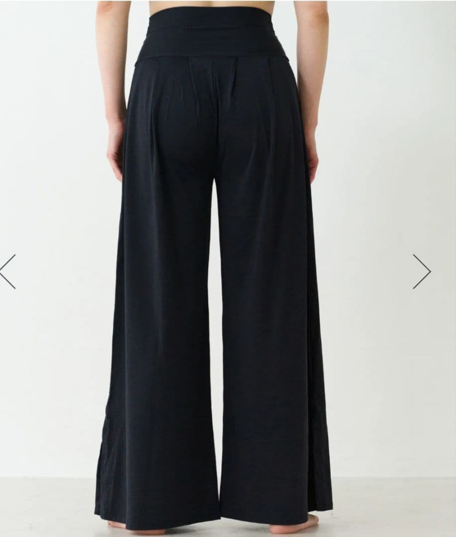 【新品】リンダワークス　アーヤパンツ　ブラック　Pサイズ