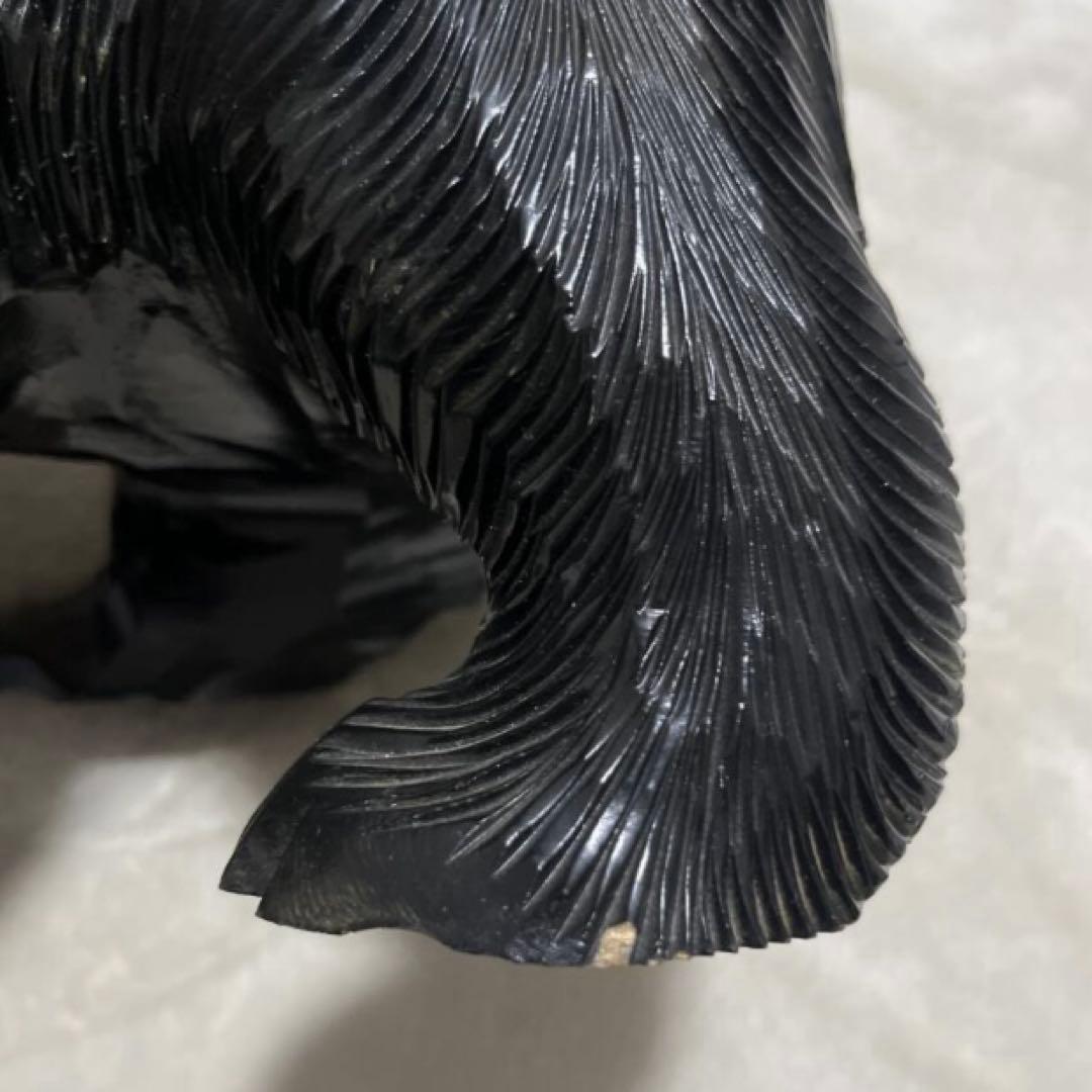 木彫りの熊 鮭をくわえた熊