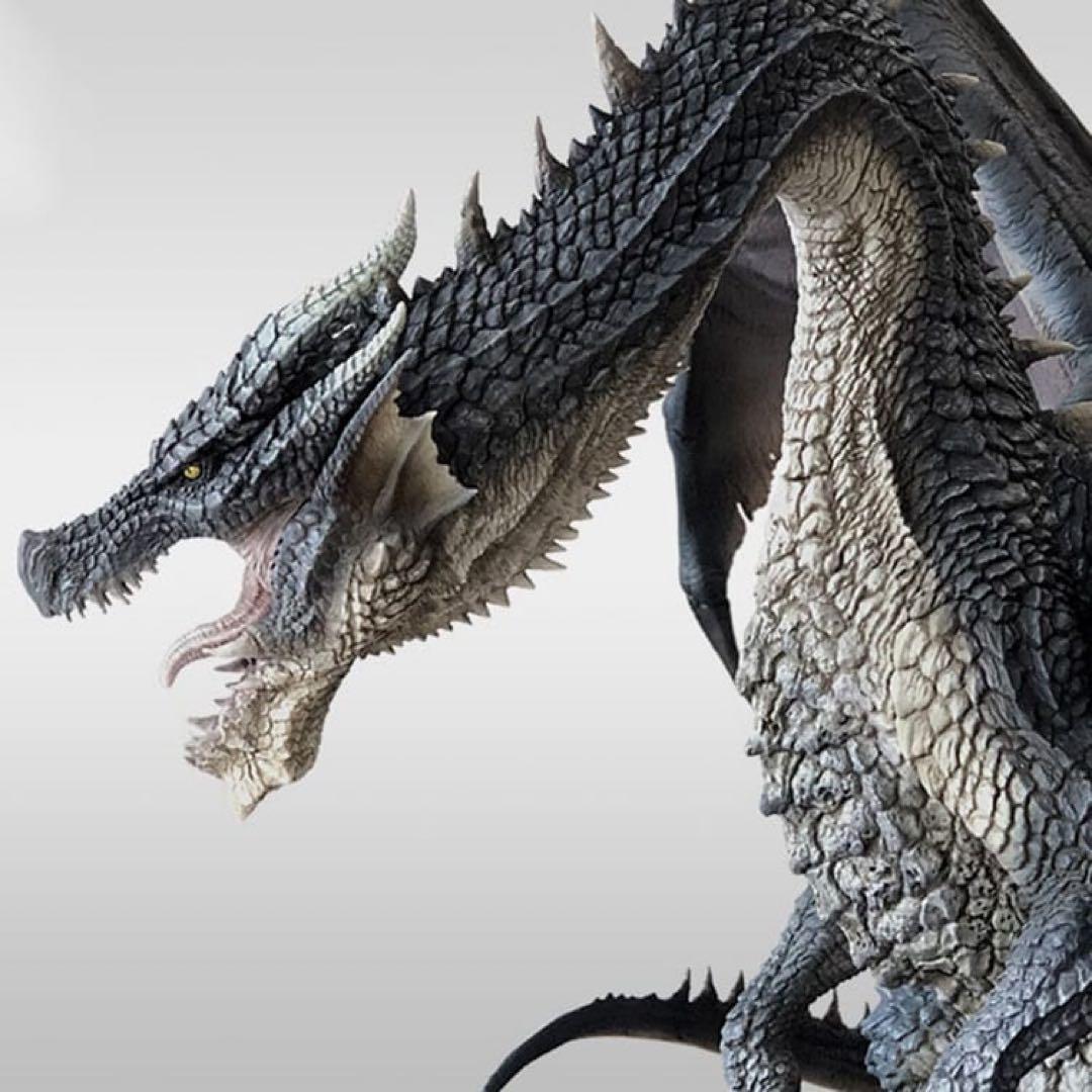 新品未開封 CFBクリエイターズモデル 黒龍ミラボレアス　モンスターハンター