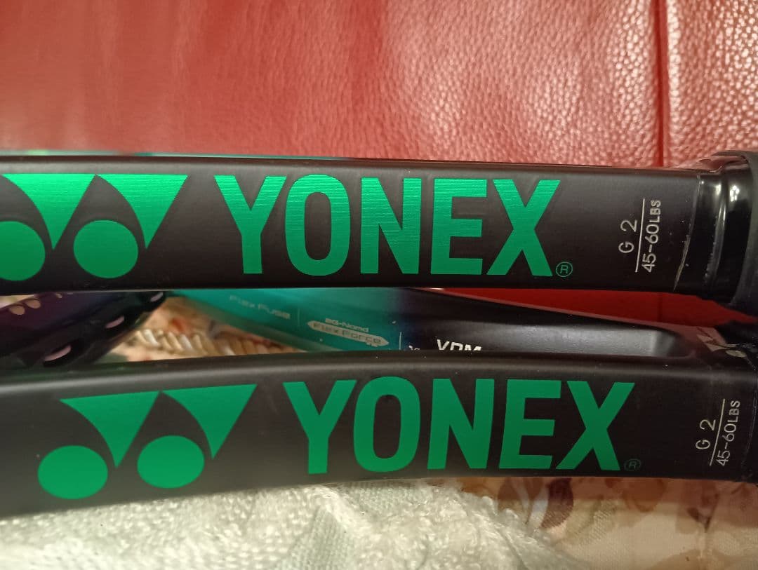 ヨネックス ブイコア YONEX VCORE PRO 100 2本セット