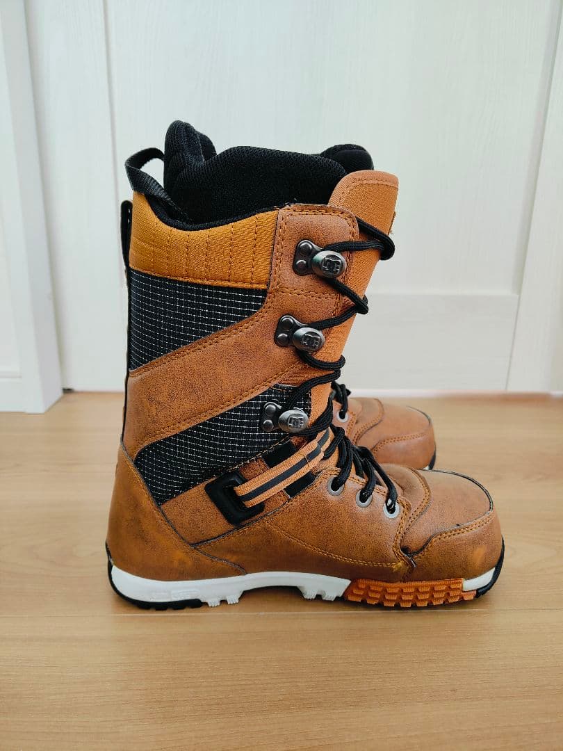 DC MUTINY US8.5（26.5cm）/ スノーボード スノボ ブーツ
