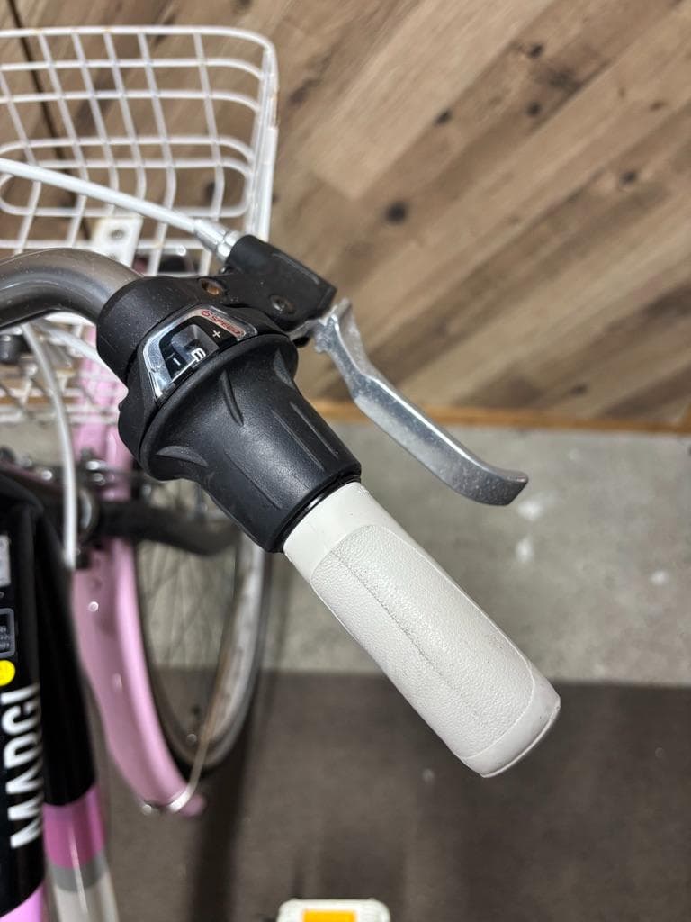 ダイワ MARGI 22インチ 子供用自転車 ホワイト/ピンク 大阪近郊無料配達