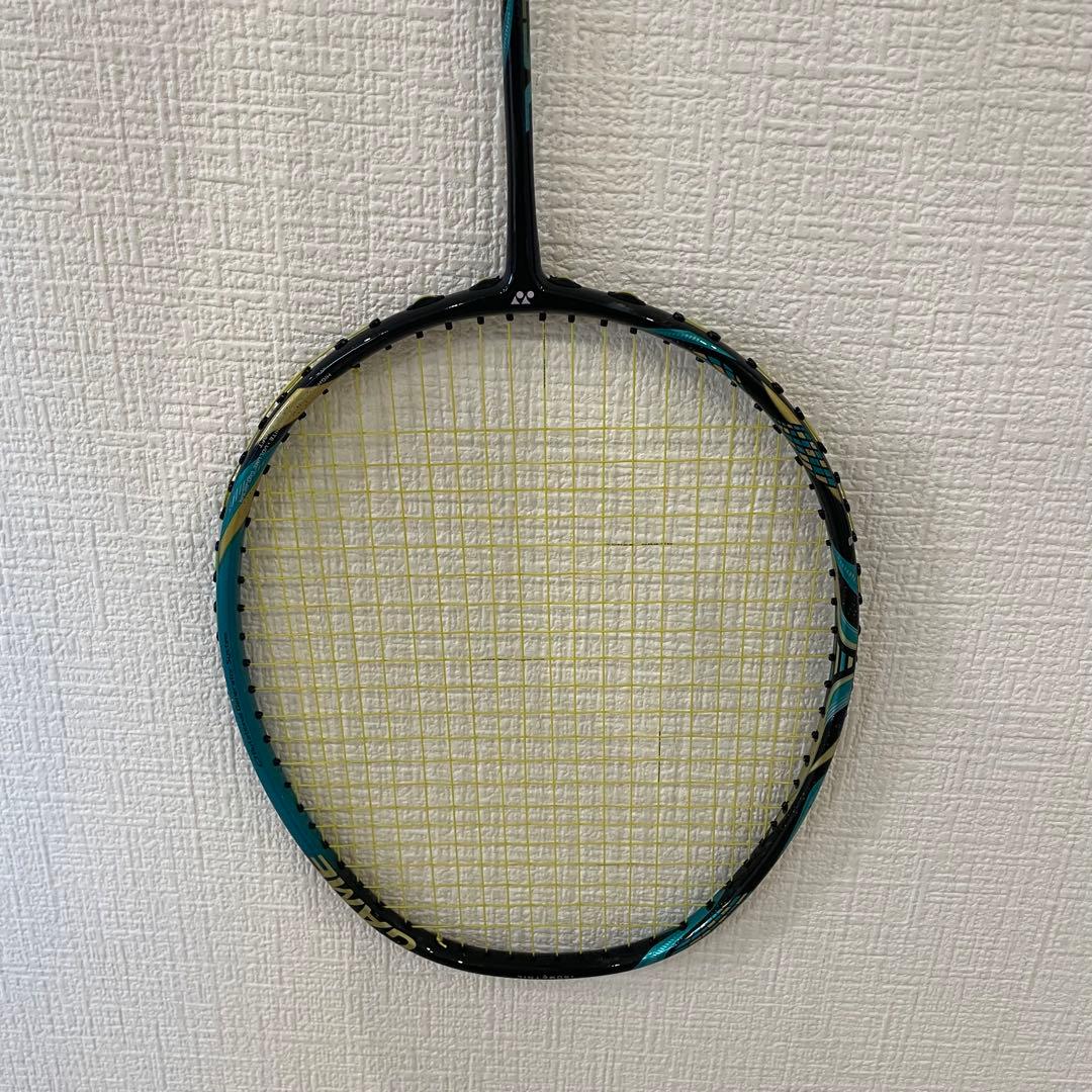 ASTROX 88S GAMEバドミントンラケット 青/黒
