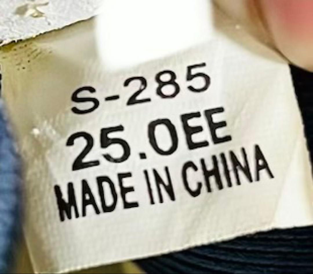 STORM ボウリングボール バーガンディ3点です。