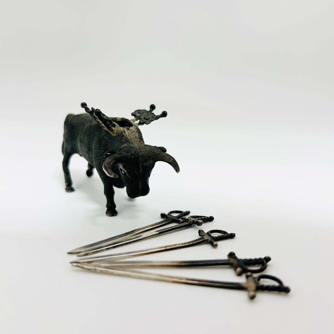 【STERLING925 銀　牛　ピックスタンド】 オブジェ 金属工芸86.0g