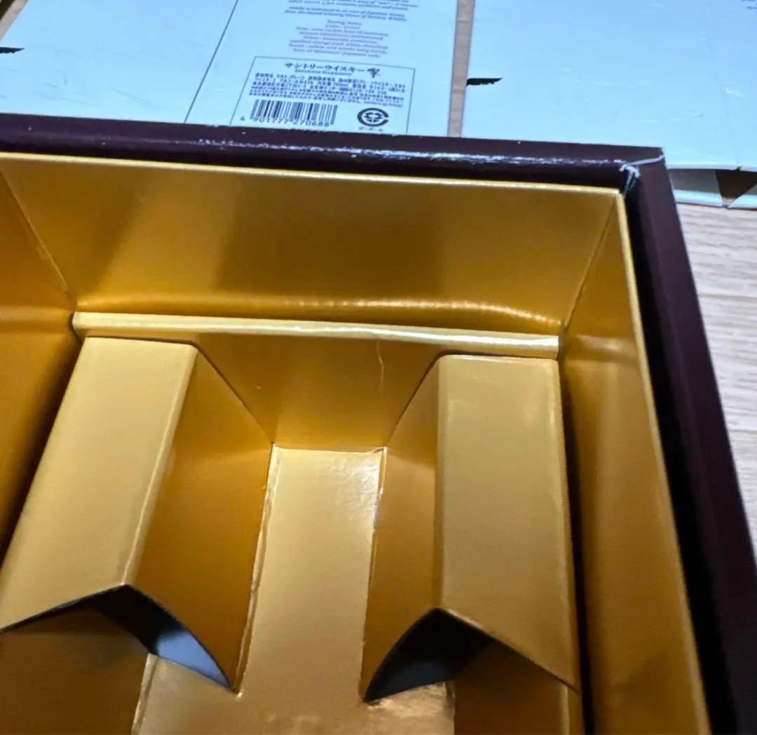 響ジャパニーズハーモニー　空箱　カートン　響12年　響17年　サントリー