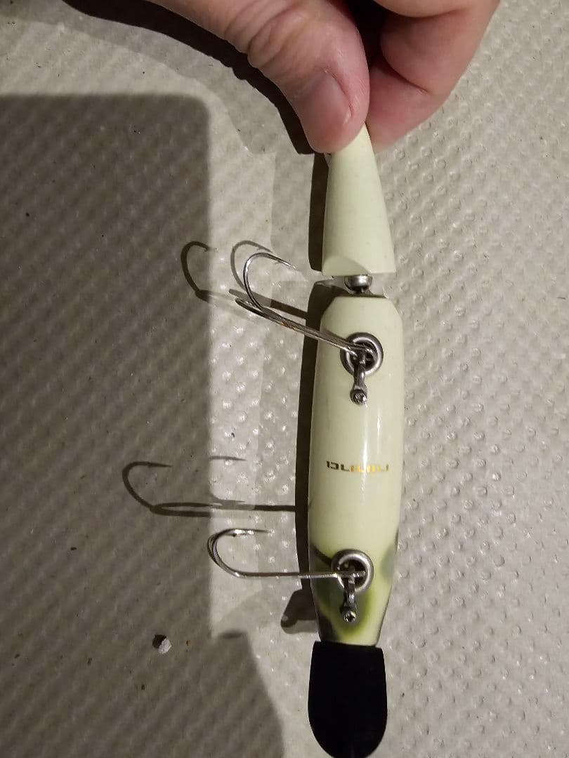 ニンナ　オロロジョイントミノー