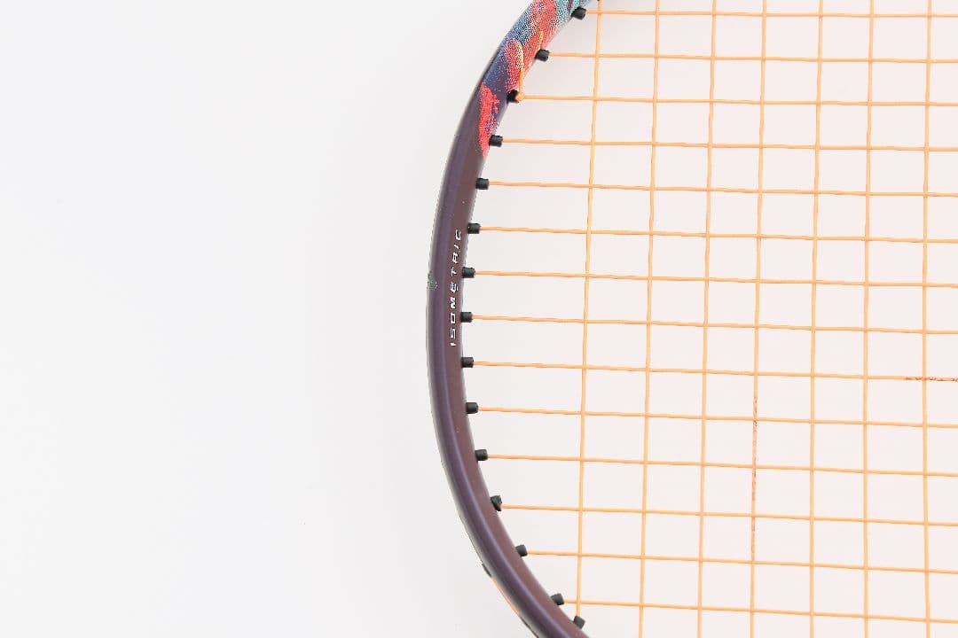 YONEX ナノフレア700 PRO 4UG5 フレーム上部に小傷あり 保証書付
