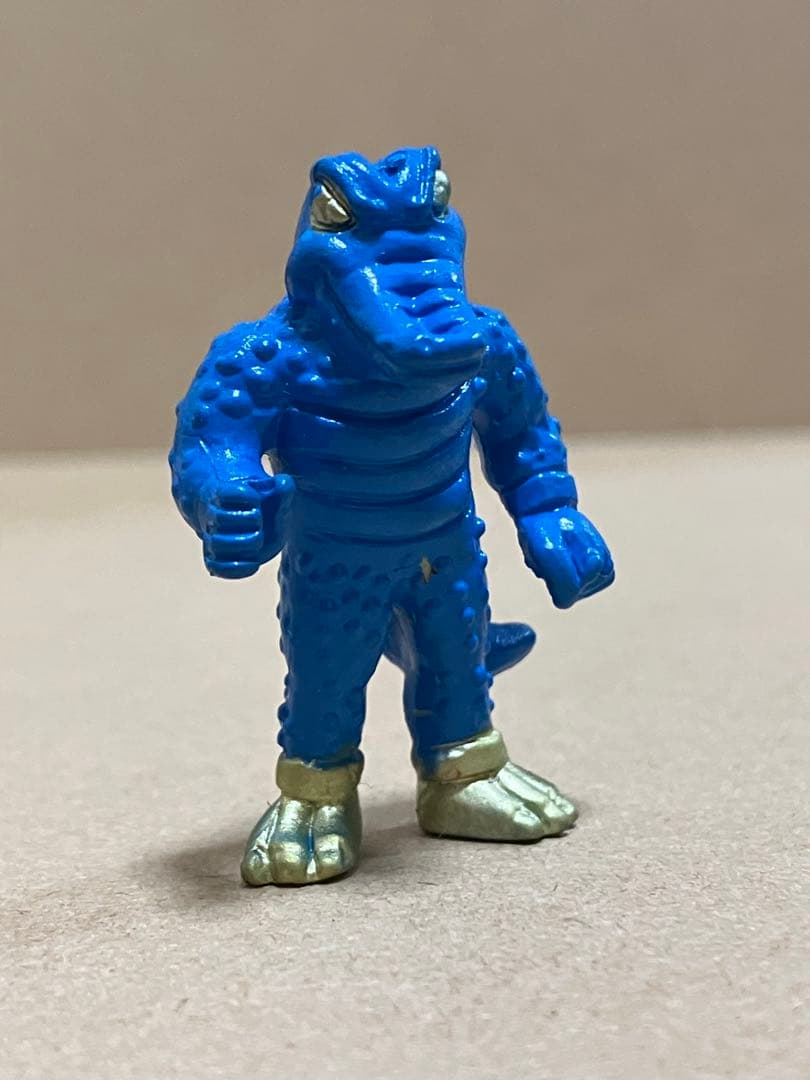 ファミコンチョコ第4弾　ダイラ　彩色版　ゼルダの伝説　消しゴム