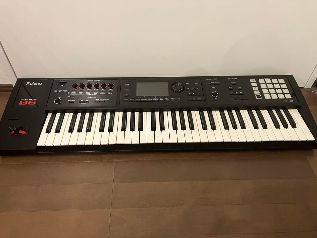 Roland FA-06 61鍵 シンセサイザー 動作良好 ダンパーペダル付