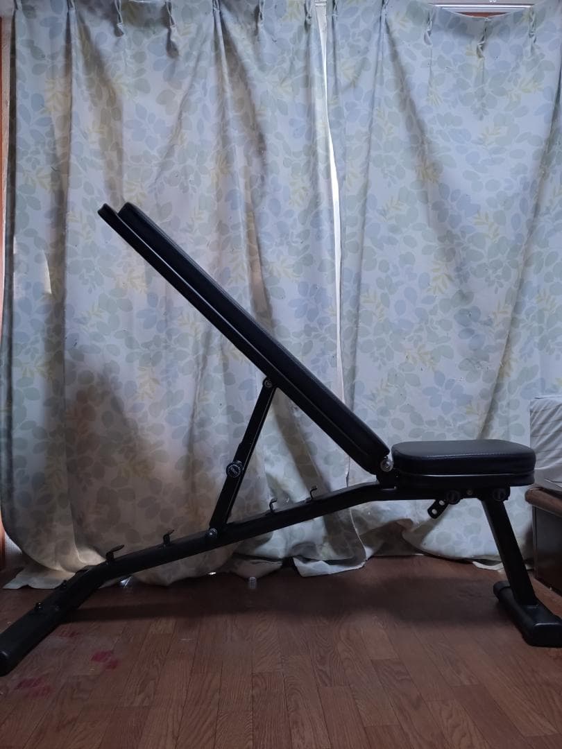 LEADING EDGE リーディングエッジ インクライントレーニング ベンチ