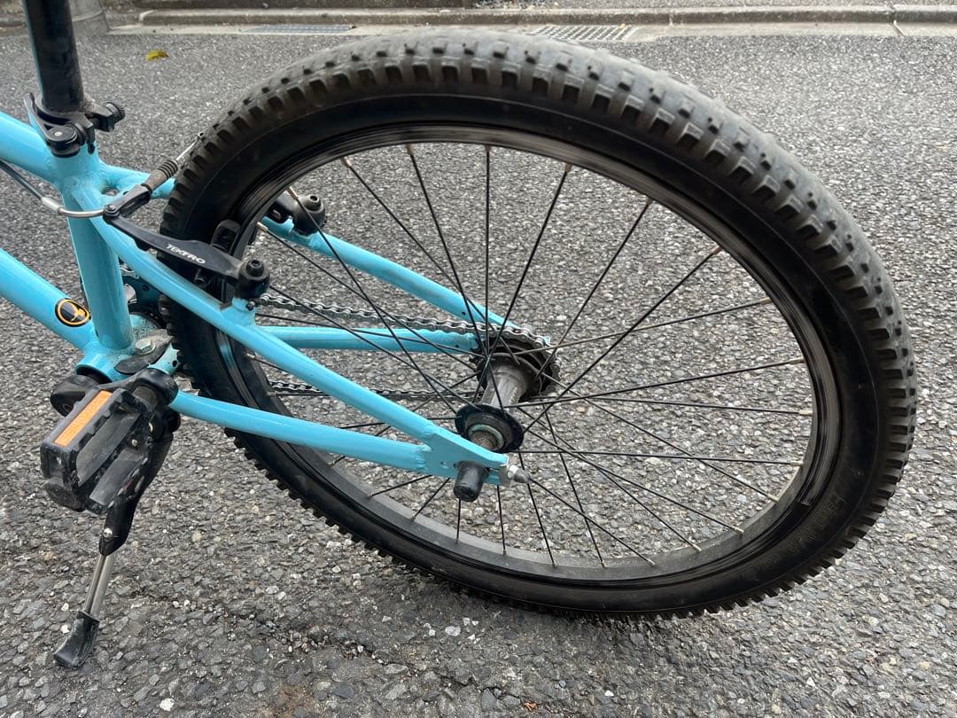 ヨツバサイクル22インチ ラムネブルー 子供自転車カゴ付き 基本東京都近郊引渡し