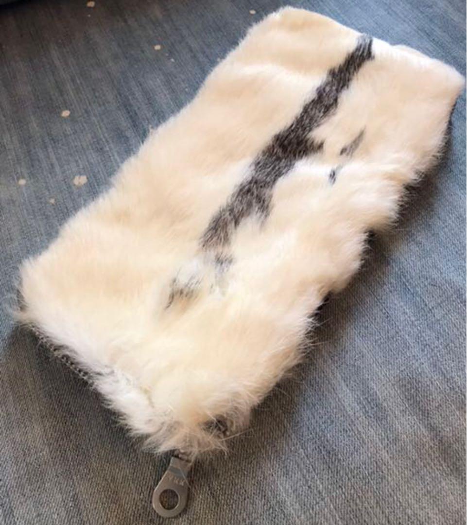 ファー　パスポートケース　新品未使用　トラベルケース