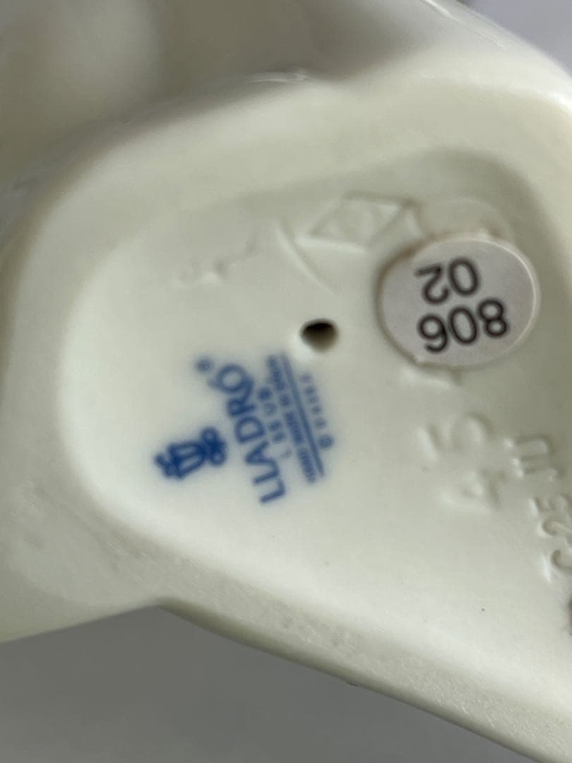 角笛を吹く天使