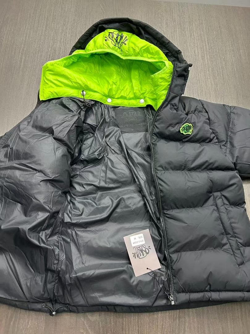 新品 Synaworld ダウンジャケット フード付き ブラック M