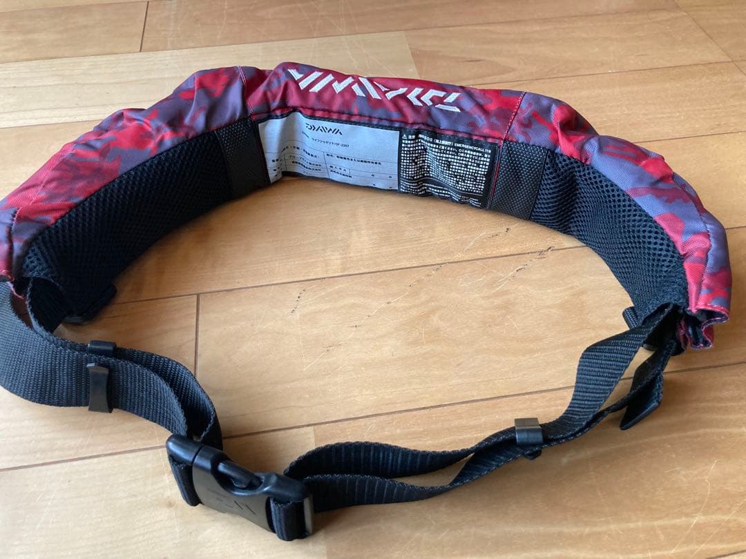 ダイワ自動膨張式ライフジャケット DF-2207 桜マーク有りタイプA