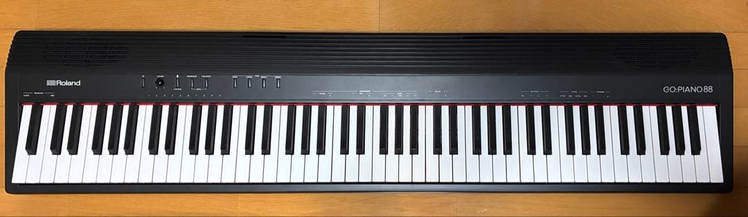 Roland GO:PIANO88 24年製 【ペダル・譜面立て付き】
