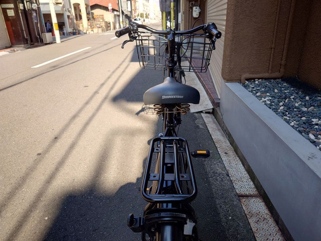 大阪府　ブリヂストン　電動アシスト自転車 オリーブグリーン